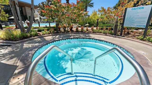 2510 Aperture Cir, San Diego, CA 92108 - view of pool featuring a hot tub and a pool