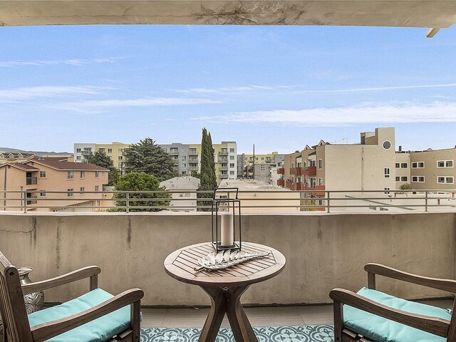 5016 Bakman Ave Unit 304, North Hollywood, CA 91601 - view of balcony