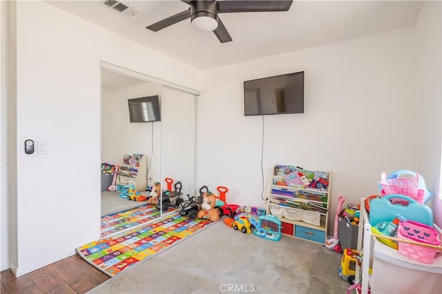22780 Shawnee Rd, Apple Valley, CA 92308 - game room with ceiling fan
