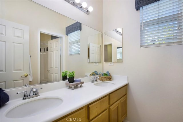 15 Beacon, Ladera Ranch, CA 92694 - bathroom with double vanity