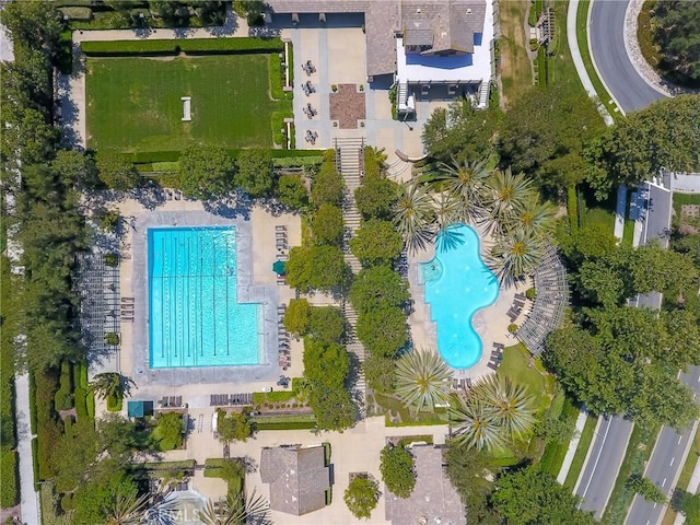 15 Beacon, Ladera Ranch, CA 92694 - bird's eye view of a pool