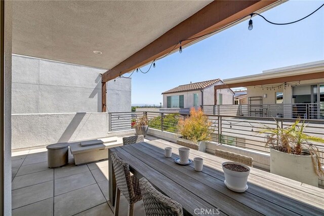 5515 Palm Dr, Hawthorne, CA 90250 - view of balcony