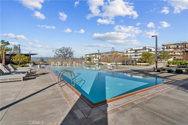 27010 Declaration Rd, Valencia, CA 91381 - community pool with a patio