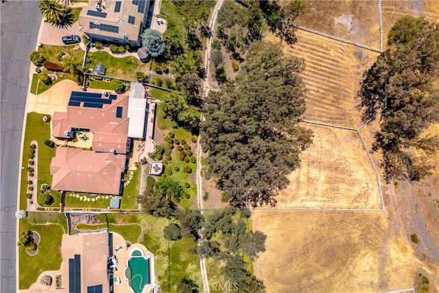42926 Joshua Tree Ct, Murrieta, CA 92562 - aerial view of a pool