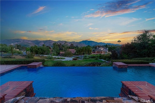 6805 Aviano Dr, Camarillo, CA 93012 - photo 3