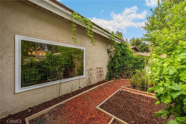 701 S Carriage Cir, Anaheim, CA 92807 - photo 40