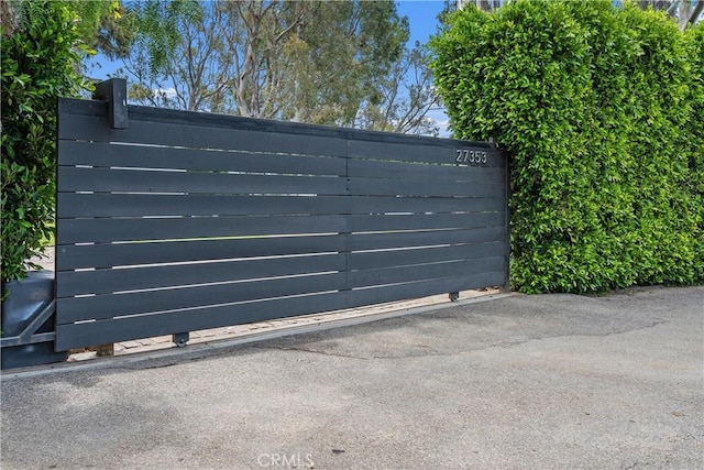 27353 Pacific Coast Hwy, Malibu, CA 90265 - photo 8