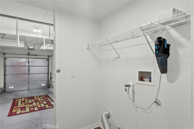 19539 Laroda, Saugus, CA 91350 - laundry area featuring hookup for a washing machine and a garage