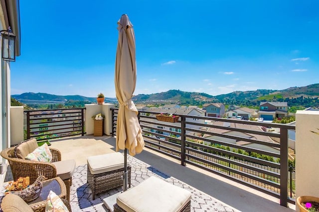 35140 Bergamot, Fallbrook, CA 92028 - balcony featuring a mountain view and a residential view