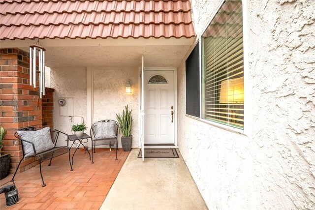 6898 Breton Way, Cypress, CA 90630 - doorway to property with stucco siding