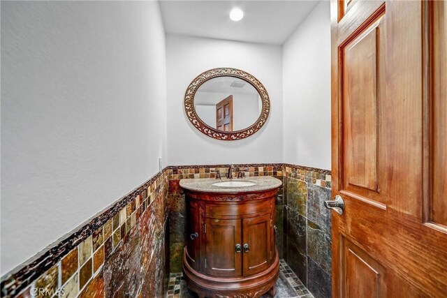 10915 Remmet Ave, Chatsworth, CA 91311 - photo 19