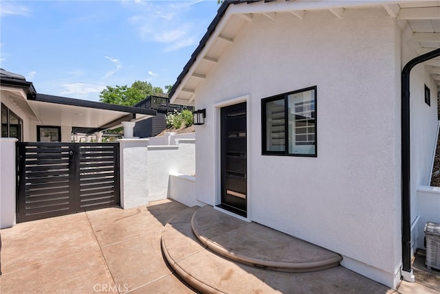 30195 Corte Coelho, Temecula, CA 92591 - view of patio with a gate
