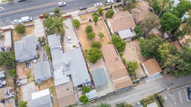 7343 Owensmouth Ave, Canoga Park, CA 91303 - aerial overview of property's location featuring nearby suburban area