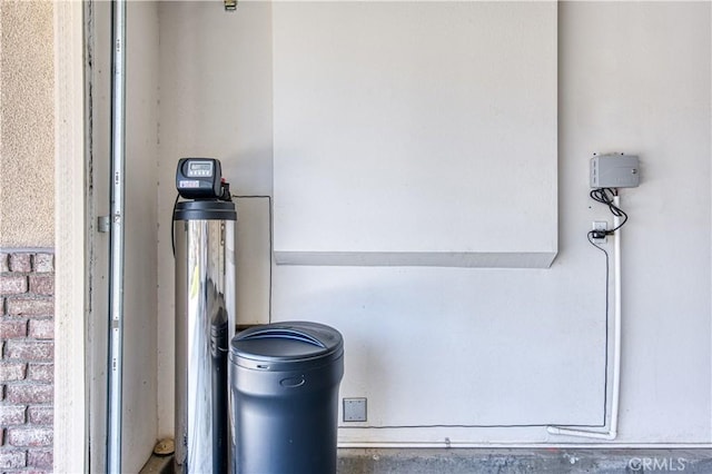 14939 Franklin Ln, Eastvale, CA 92880 - detailed view of a water softener system