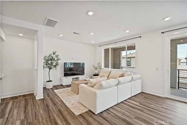 297 Lynx, Irvine, CA 92618 - living room with wood finished floors and recessed lighting