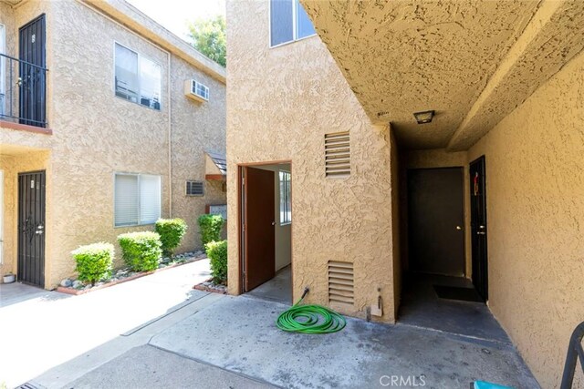11341 Victory Blvd, North Hollywood, CA 91606 - photo 6