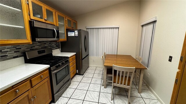 12709 Gaines St, Victorville, CA 92392 - photo 8