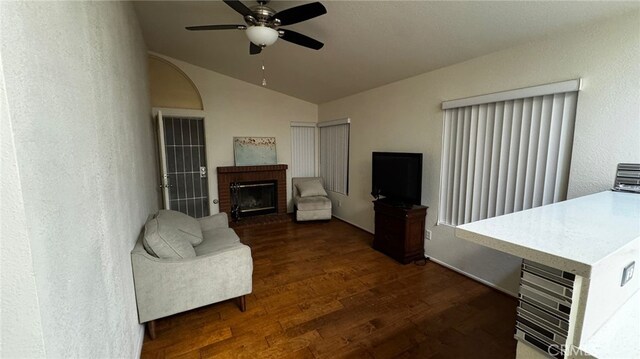 12709 Gaines St, Victorville, CA 92392 - photo 9