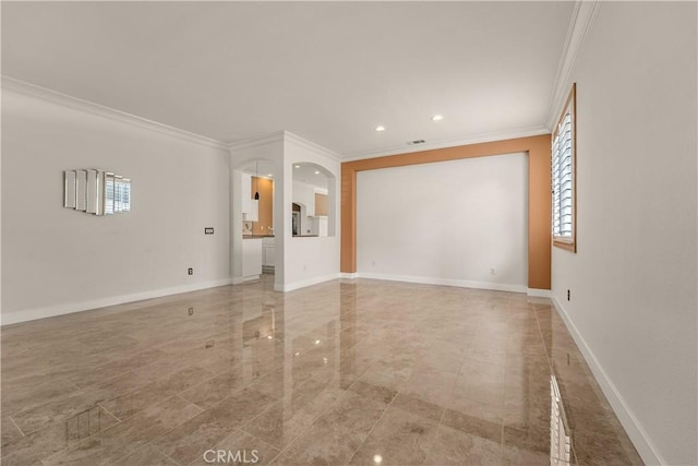 960 Hemingway Dr, Corona, CA 92878 - unfurnished room with crown molding, plenty of natural light, and recessed lighting