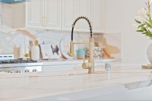 3991 Hubert Ave, Los Angeles, CA 90008 - kitchen view of decorative backsplash