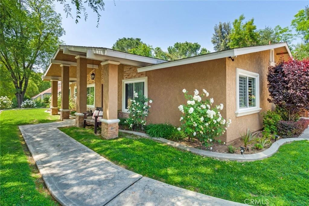 1435 Elizabeth St, Redlands, CA 92373 - photo 1