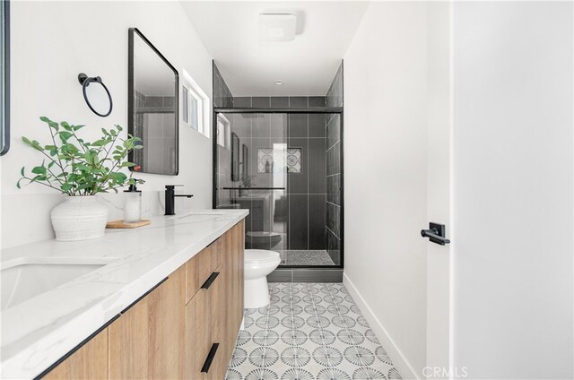 3927 Welland Ave, Los Angeles, CA 90008 - full bathroom featuring toilet, double vanity, a shower stall, and baseboards