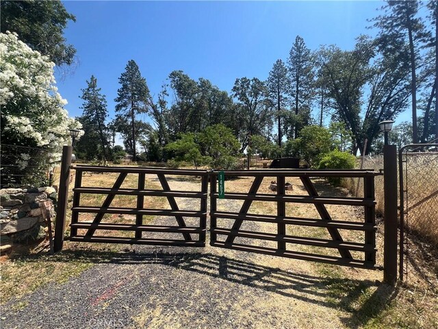 1457 Carroll Ln, Paradise, CA 95969