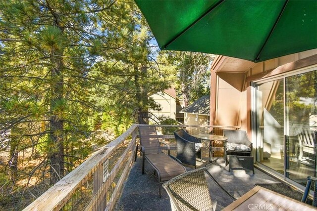 598 Dahlia Dr, Green Valley Lake, CA 92341 - view of balcony