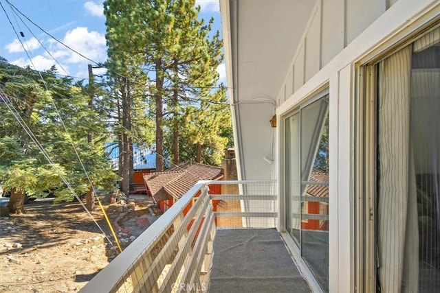 598 Dahlia Dr, Green Valley Lake, CA 92341 - view of balcony