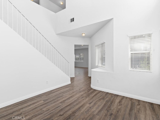 26230 Monticello Way, Murrieta, CA 92563 - entryway featuring wood finished floors, baseboards, and a high ceiling