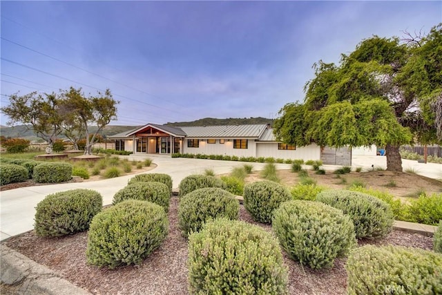 2289 Falcon Ridge Ln, Los Osos, CA 93402 - view of front of property with board and batten siding