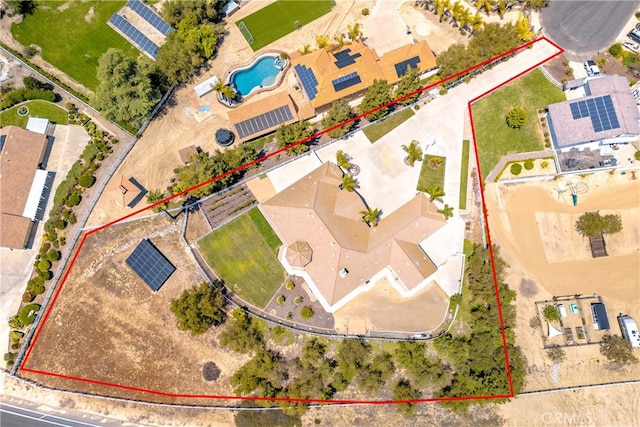 41380 La Sierra Rd, Temecula, CA 92591 - aerial view of property and surrounding area featuring property boundaries highlighted and a pool area