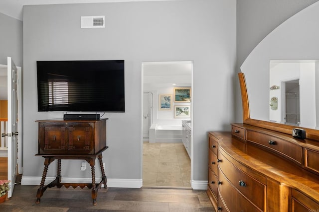11964 Ashley Pl, San Diego, CA 92128 - bedroom featuring wood finished floors and ensuite bath