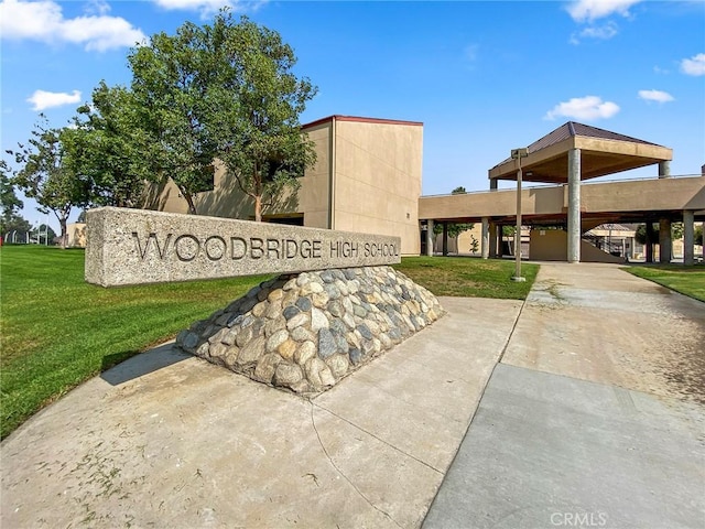 77 S Havenwood Unit 27, Irvine, CA 92614 - community / neighborhood sign featuring a yard