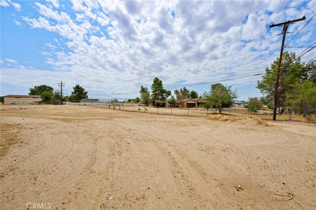 18251 Hiawatha Rd, Apple Valley, CA 92307 - view of yard