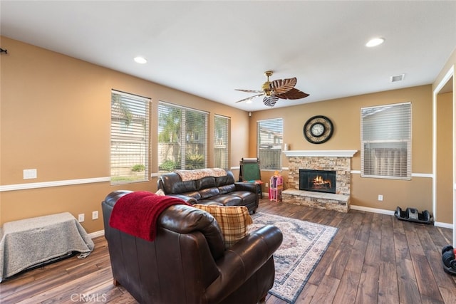 32367 Whispering Willow Dr, Lake Elsinore, CA 92532 - photo 15