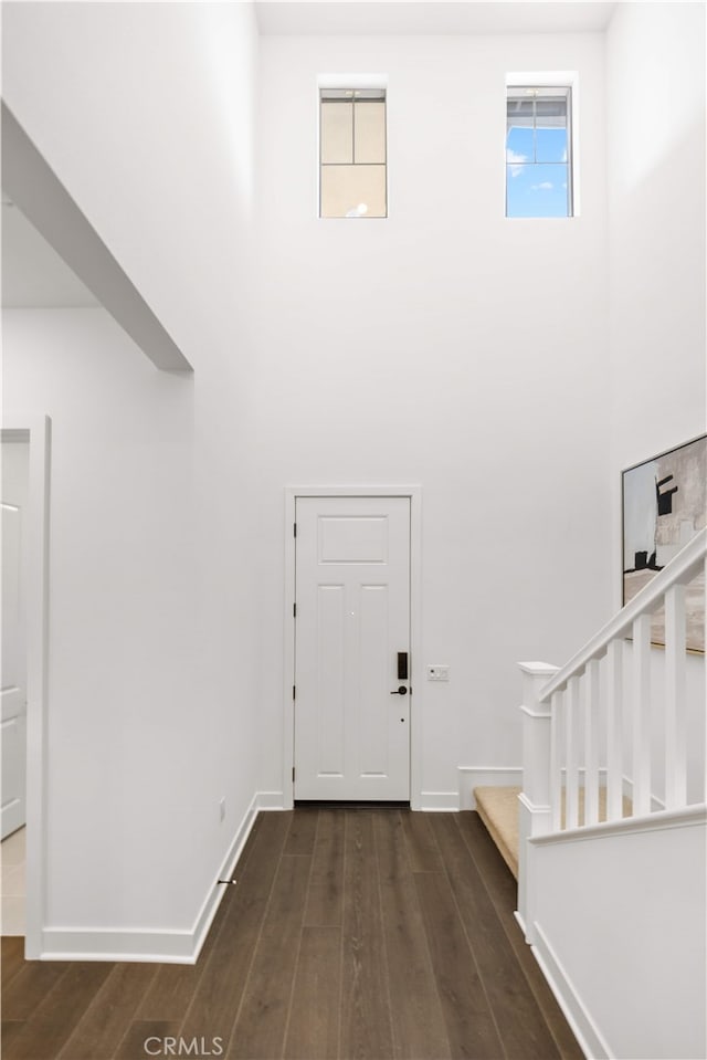149 Great Park Blvd, Irvine, CA 92618 - foyer with wood finished floors, baseboards, a high ceiling, and plenty of natural light