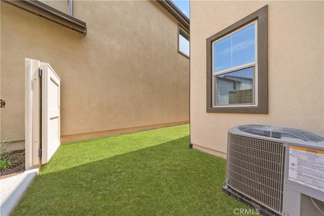 149 Great Park Blvd, Irvine, CA 92618 - view of green lawn with central AC