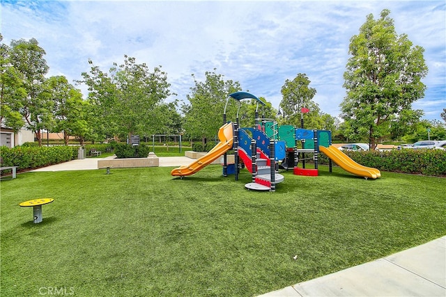 261 Siena, Lake Forest, CA 92630 - community playground with a lawn