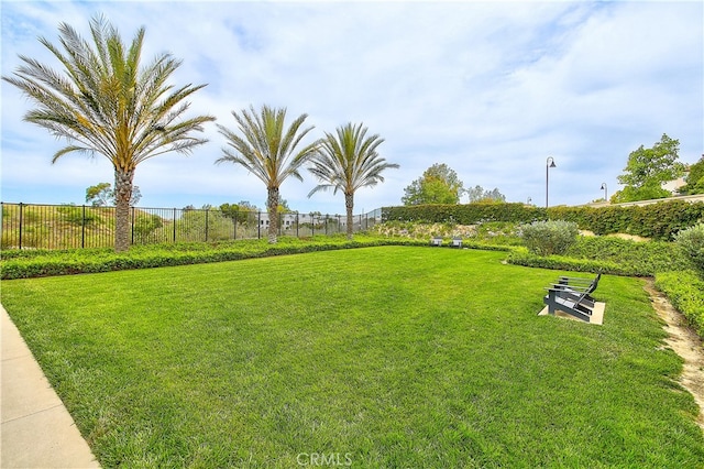 261 Siena, Lake Forest, CA 92630 - view of yard
