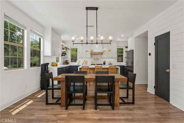 40 Lomada St, Rancho Mission Viejo, CA 92694 - dining area featuring light wood-style flooring, a chandelier, and recessed lighting