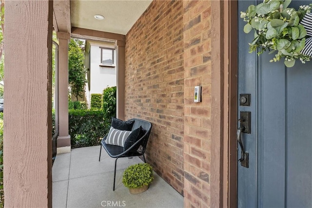 40 Lomada St, Rancho Mission Viejo, CA 92694 - entrance to property featuring brick siding