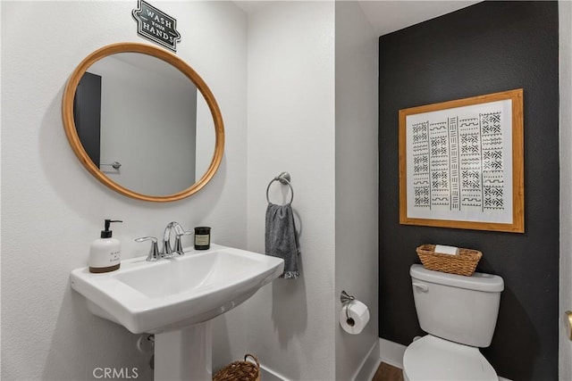 40 Lomada St, Rancho Mission Viejo, CA 92694 - bathroom featuring toilet and a sink