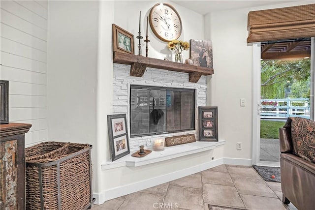 32811 Wesley St, Wildomar, CA 92595 - detailed view of baseboards