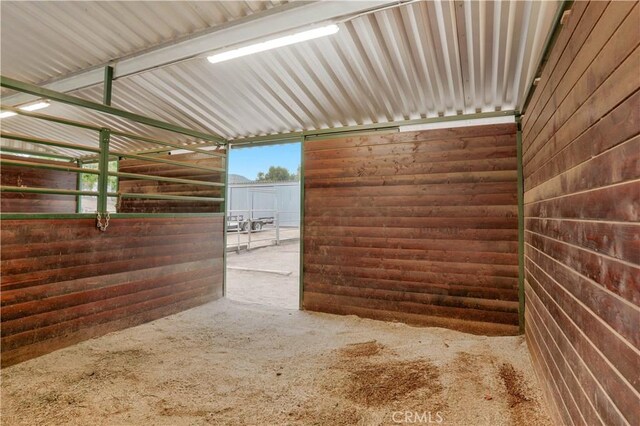 32811 Wesley St, Wildomar, CA 92595 - view of stable