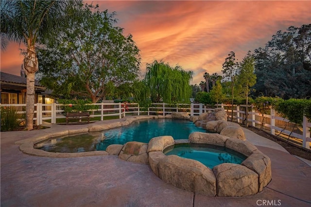 32811 Wesley St, Wildomar, CA 92595 - view of swimming pool featuring a patio area and a pool with connected hot tub