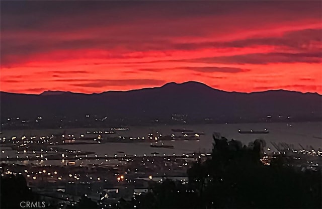 3226 Corinna Dr, Rancho Palos Verdes, CA 90275 - view of mountain background