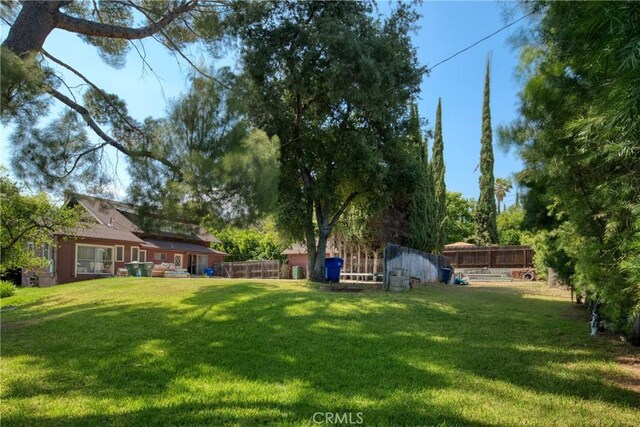 208 Highland Pl, Monrovia, CA 91016 - view of yard