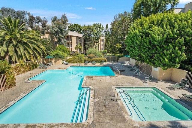 3213 Raintree Cir, Culver City, CA 90230 - community pool featuring a patio