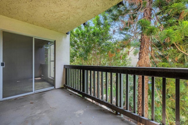 3213 Raintree Cir, Culver City, CA 90230 - view of balcony